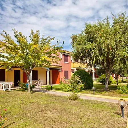 With Swimming-pool In Ottiolu Just 150 Mt From The Sea * Porto Ottiolu