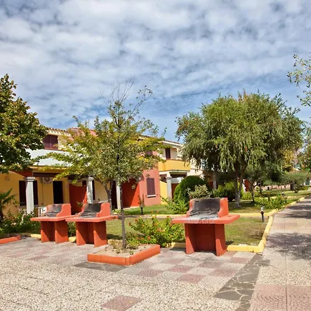 Aparthotel With Swimming-pool In Ottiolu Just 150 Mt From The Sea Porto Ottiolu
