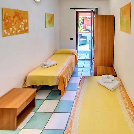 Aparthotel With Swimming-pool In Ottiolu Just 250 Mt From The Sea 3*