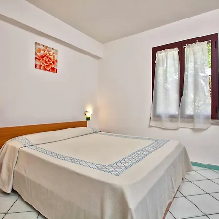 Aparthotel With Swimming-pool In Ottiolu Just 150 Mt From The Sea