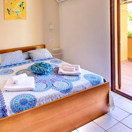 With Swimming-pool In Ottiolu Just 150 Mt From The Sea Aparthotel