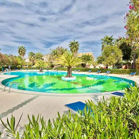 Aparthotel With Swimming-pool In Ottiolu Just 250 Mt From The Sea
